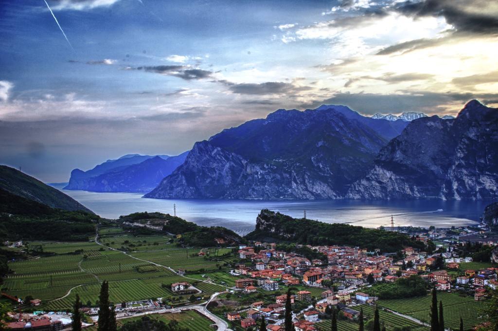 Casa San Tome Guest House Torbole Sul Garda Eksteriør bilde